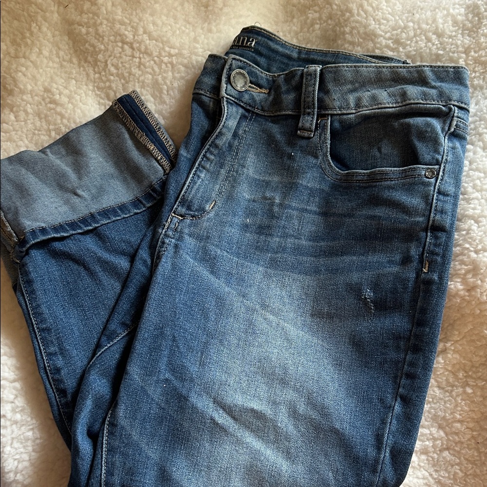 a.n.a Classic Blue Denim Capri
